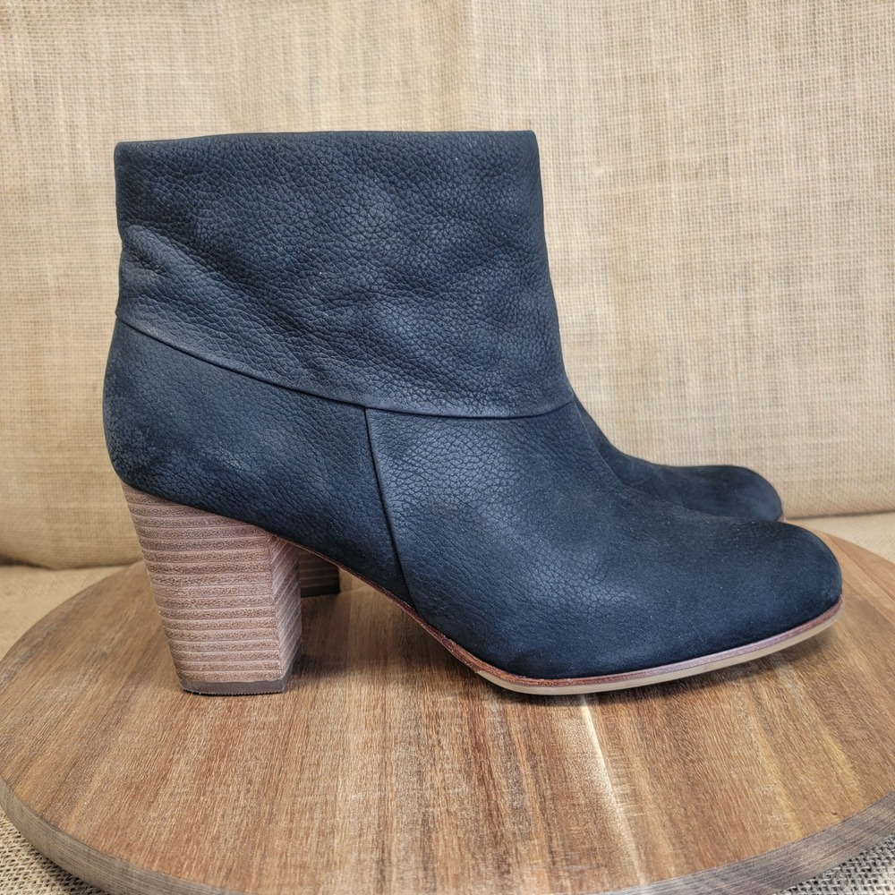 Cole Haan Cassidy‎ Boots Black Leather Ankle Booties Women's Size 11B Block Heel